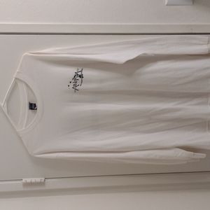 Ainokea  long sleeve t-shirt